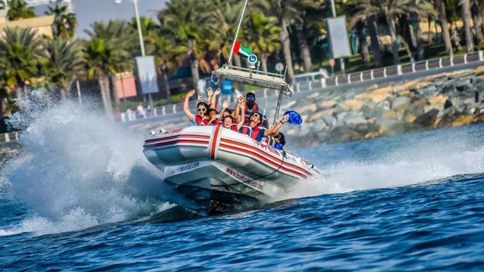 Love Boats in Dubai - Image 1